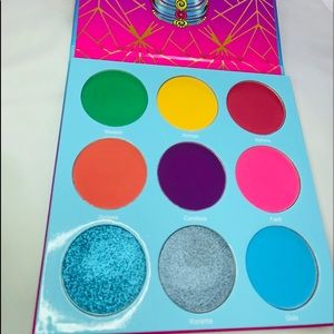 Eyeshadow!🌈 The Warrior III By JUVIA’S PLACE 🔥